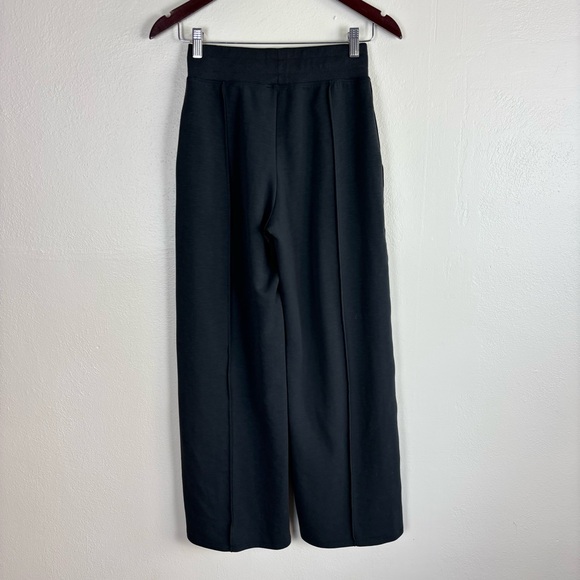 Rhone DreamGlow Wide Leg Trousers Women’s Sz XS Gray/Black Solid Pintuck Pants - Picture 7 of 9